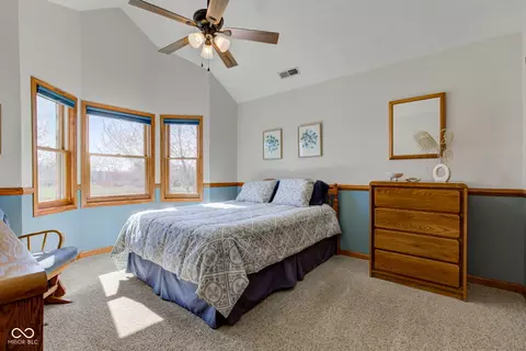 Bedroom - 2274 W Huntsville Rd, Pendleton, IN 46064 photo 6 of 7