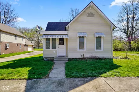 93 Walnut St, Indianapolis, IN 46227