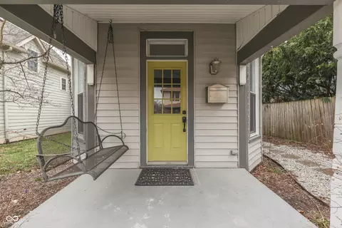 Exterior - 475 E Madison St, Franklin, IN 46131 photo 1 of 5