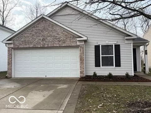 1197 N Aberdeen Dr, Franklin, IN 46131