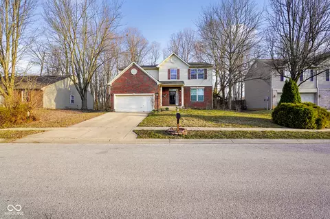 6144 Maple Branch Pl, Indianapolis, IN 46221