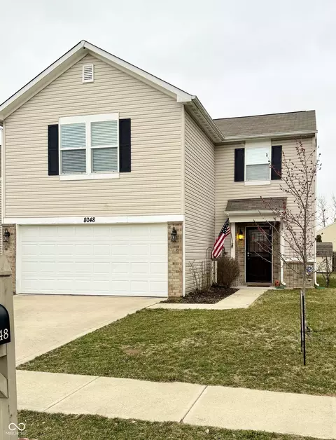 8048 Grove Berry Dr, Indianapolis, IN 46239