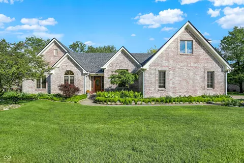 37 Trotters Run, Brownsburg, IN 46112