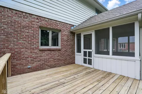 12307 Pebblepointe Pass, Carmel, IN 46033 photo 8