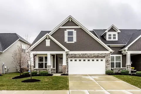 17099 Cole Evans Dr, Noblesville, IN 46060