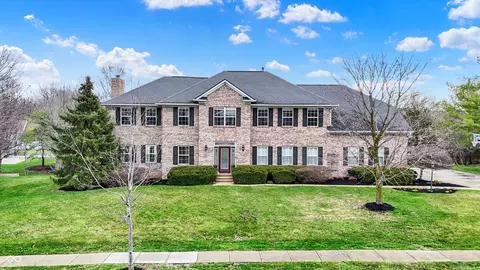11427 Burkwood Dr, Carmel, IN 46033