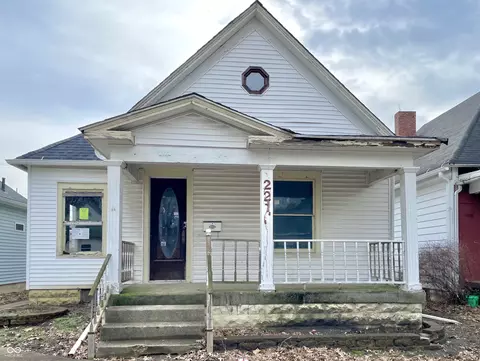 2215 Sycamore St, Terre Haute, IN 47807