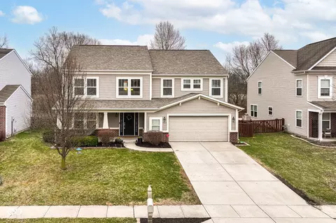 19430 Colvic Dr, Noblesville, IN 46060