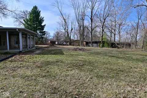 Exterior - 616 Gibbs Ct, Plainfield, IN 46168 photo 5 of 10