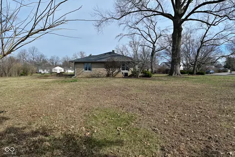 Exterior - 616 Gibbs Ct, Plainfield, IN 46168 photo 9 of 10