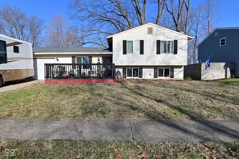 5922 Milhouse Ct, Indianapolis, IN 46221
