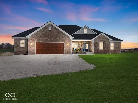 5590 W 900 N, Fountaintown, IN 46130