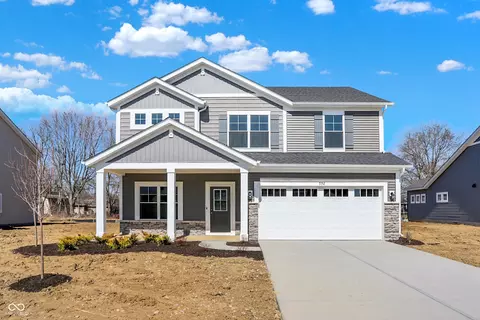 7152 Jackson Dr, Cumberland, IN 46229