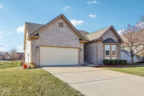 12625 Broadmoor Ct N, Fishers, IN 46037