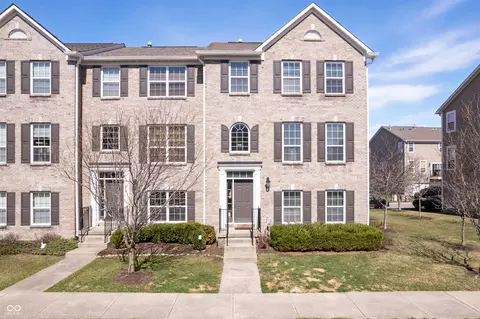 253 Coatsville Dr, Westfield, IN 46074