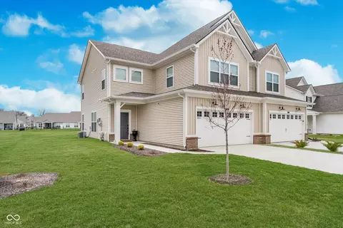 10628 Mangrove Dr, Indianapolis, IN 46239