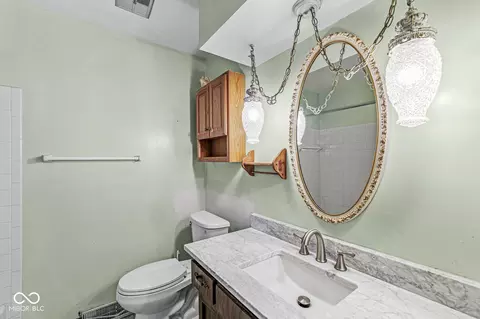 204 Plainview Dr, Avon, IN 46123 photo 17