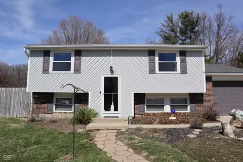 5814 Coppock Dr, Indianapolis, IN 46221