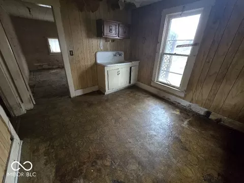 Entry Way - 407 E South St, Eaton, IN 47338 photo 1 of 1