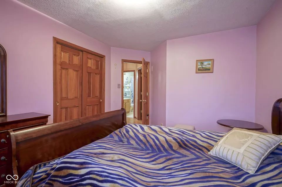 Bedroom - 7531 Bancaster Dr, Indianapolis, IN 46268 photo 6 of 8