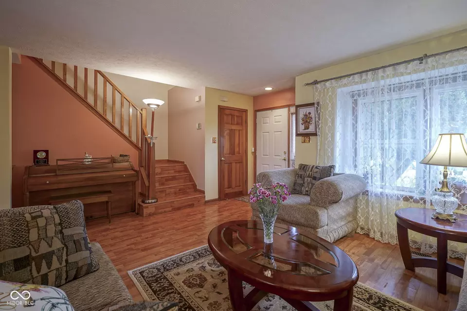 Entry Way - 7531 Bancaster Dr, Indianapolis, IN 46268 photo 2 of 2