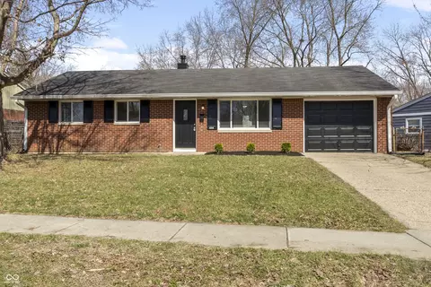 8508 Georgiana Ln, Indianapolis, IN 46226