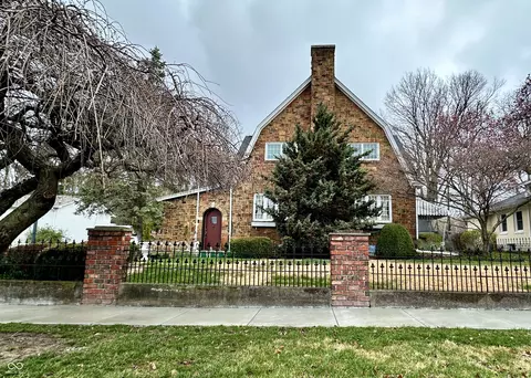 1010 E Harrison St, Martinsville, IN 46151