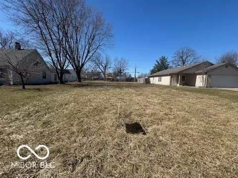 2722 S Lyons Ave, Indianapolis, IN 46241
