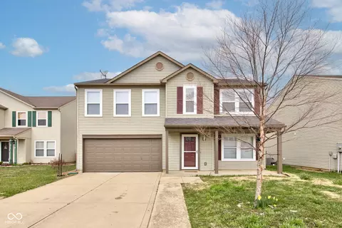 366 Springfield Cir, Greenwood, IN 46143