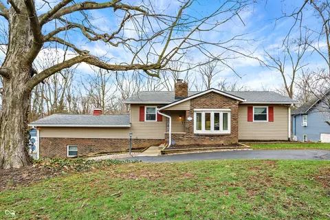 381 Redbud Pl, Greenwood, IN 46142