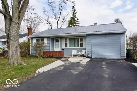 1508 N Woodridge Ave, Muncie, IN 47304