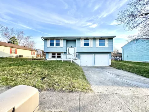 5608 Lunsford Dr, Indianapolis, IN 46237
