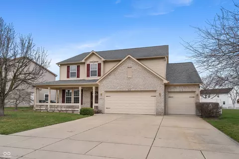 1975 Westminster Pl, Columbus, IN 47201