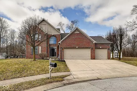 6050 Copeland Mills Ct, Indianapolis, IN 46221