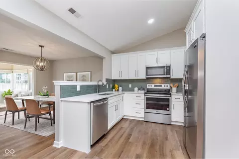 2425 Silver Ct E, Carmel, IN 46033 photo 6