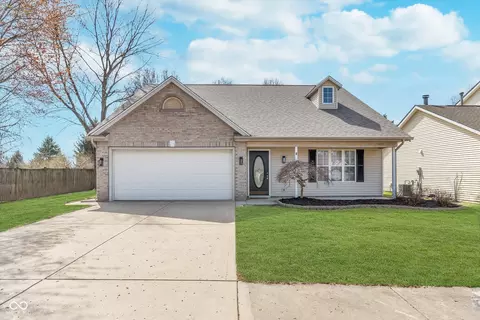 2425 Silver Ct E, Carmel, IN 46033