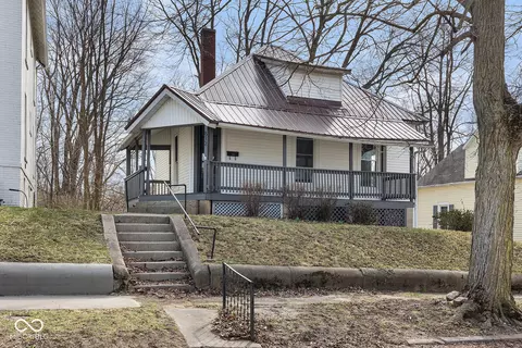 812 S Green St, Crawfordsville, IN 47933