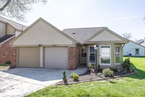 3013 Crimson Ct W #42, Carmel, IN 46033
