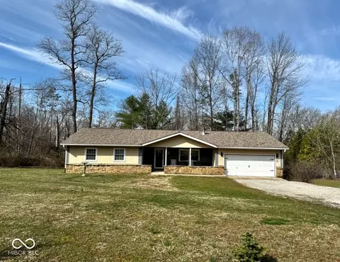 1668 State Road 135 N, Nashville, IN 47448