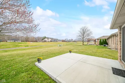 Exterior - 1120 Constitution Dr, Edinburgh, IN 46124 photo 8 of 13