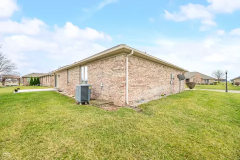 Exterior - 1120 Constitution Dr, Edinburgh, IN 46124 photo 12 of 13