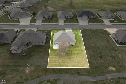 View/Area - 1120 Constitution Dr, Edinburgh, IN 46124 photo 9 of 28