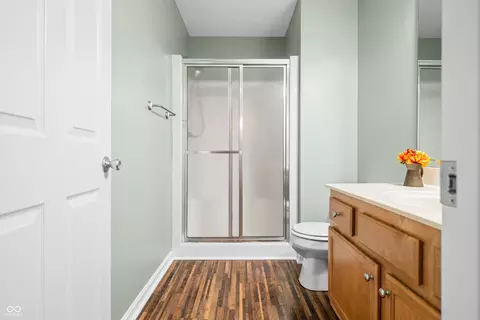 Bath - 1120 Constitution Dr, Edinburgh, IN 46124 photo 6 of 6