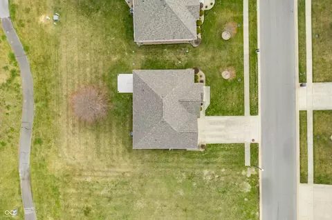 View/Area - 1120 Constitution Dr, Edinburgh, IN 46124 photo 12 of 28
