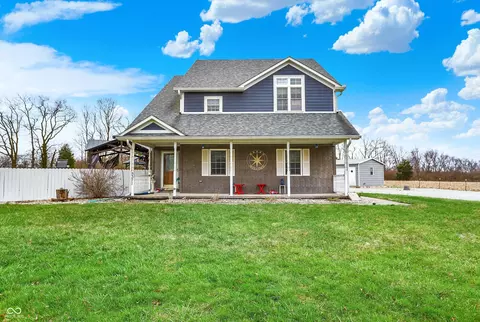 5371 Lue Ann Ln, Mooresville, IN 46158