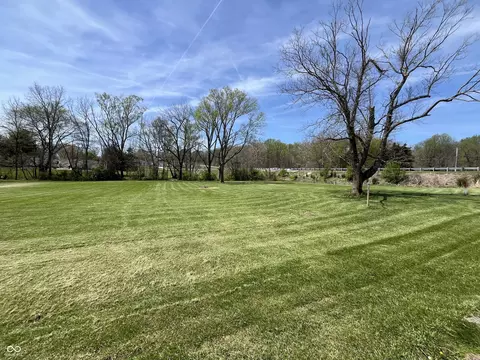 000 Sunnyside Ln, Spencer, IN 47460