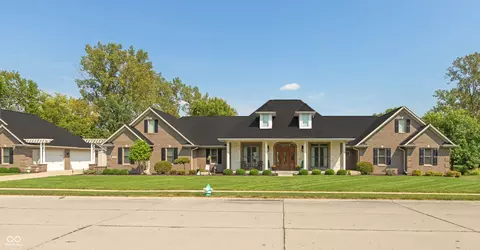 6017 Quail Creek Blvd, Indianapolis, IN 46237