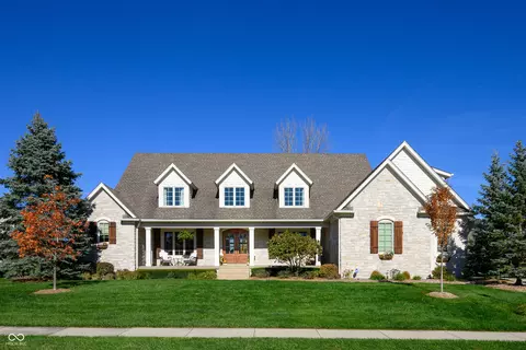 10561 Iron Horse Ln, Carmel, IN 46032