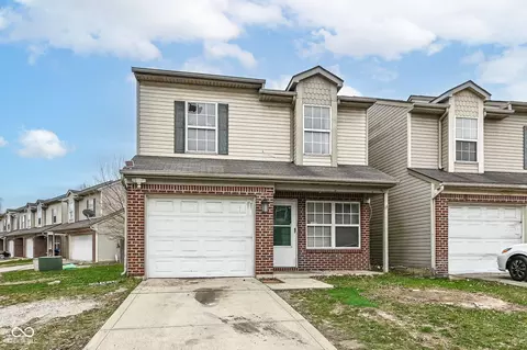 2911 Percheron Ln, Indianapolis, IN 46227