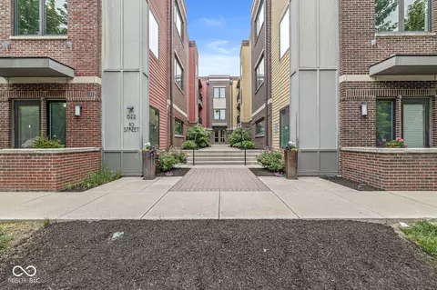 622 E 10th St #206, Indianapolis, IN 46202